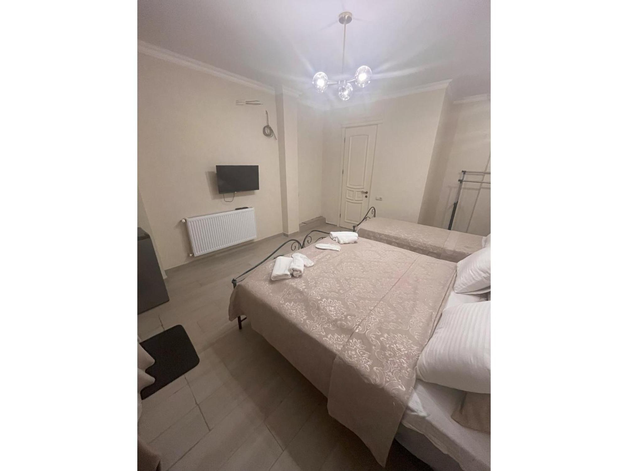 Silver 42 Boutique Hotel Тбилиси Екстериор снимка