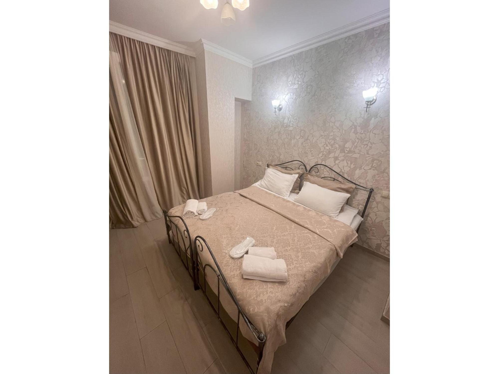 Silver 42 Boutique Hotel Тбилиси Екстериор снимка