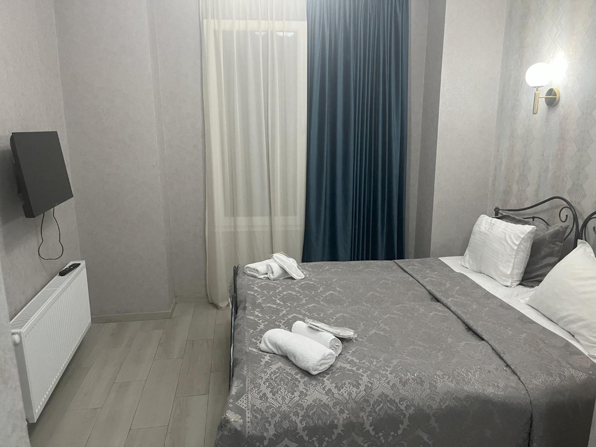 Silver 42 Boutique Hotel Тбилиси Екстериор снимка